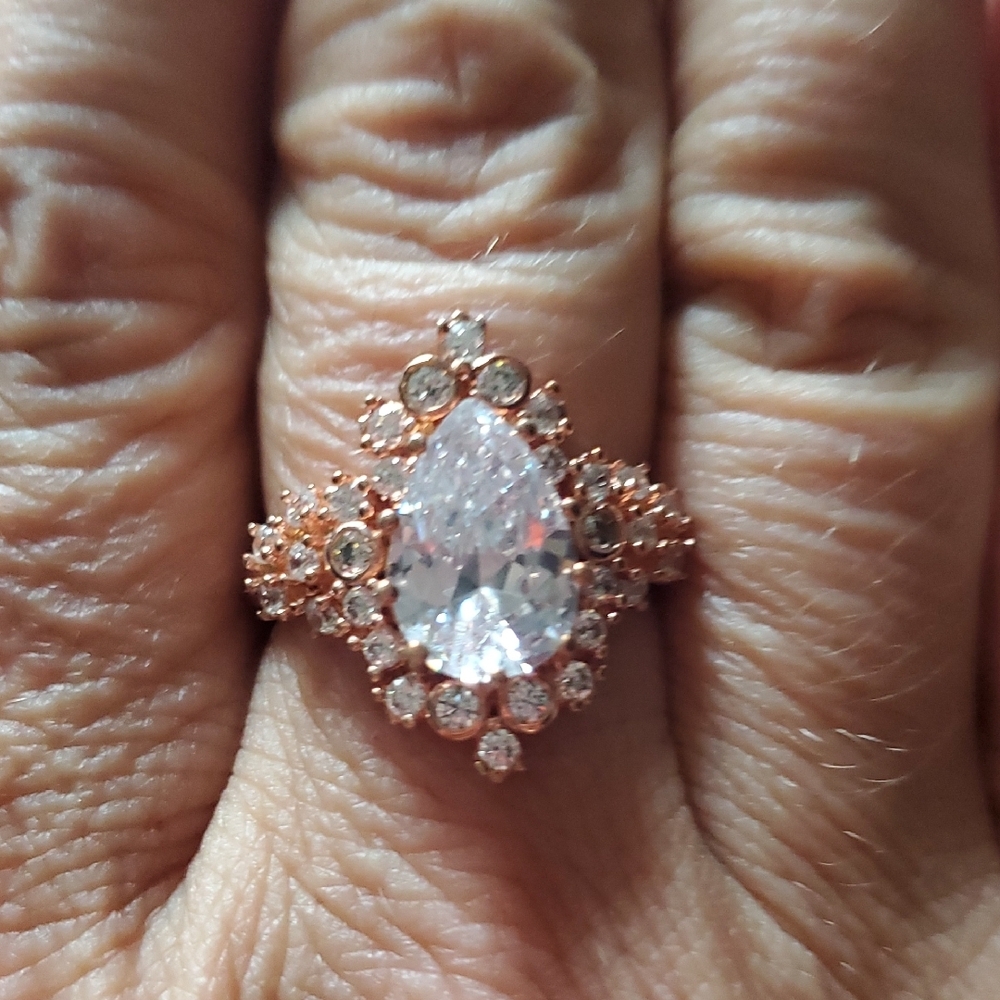 STERLING SILVER ROSE GOLD FANCY PEAR